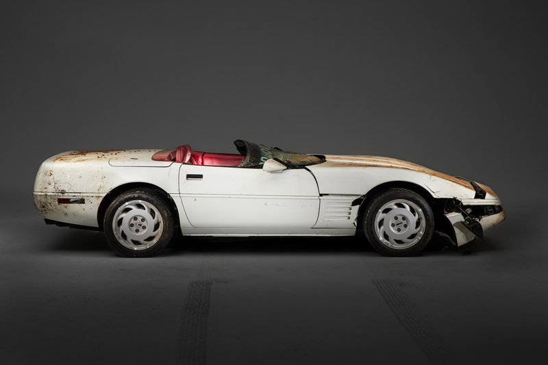 Illustration for article titled Here's How They'll Restore The Sinkhole-Damaged 1 Millionth Corvette